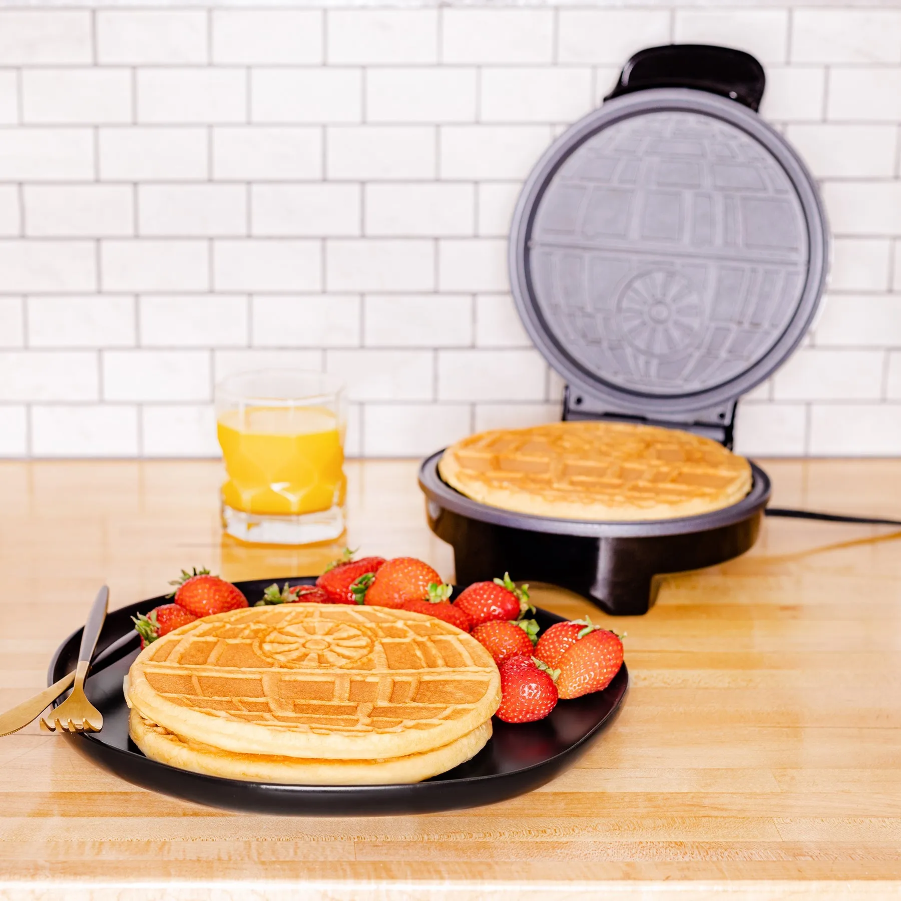 Star Wars Halo Death Star Waffle Maker